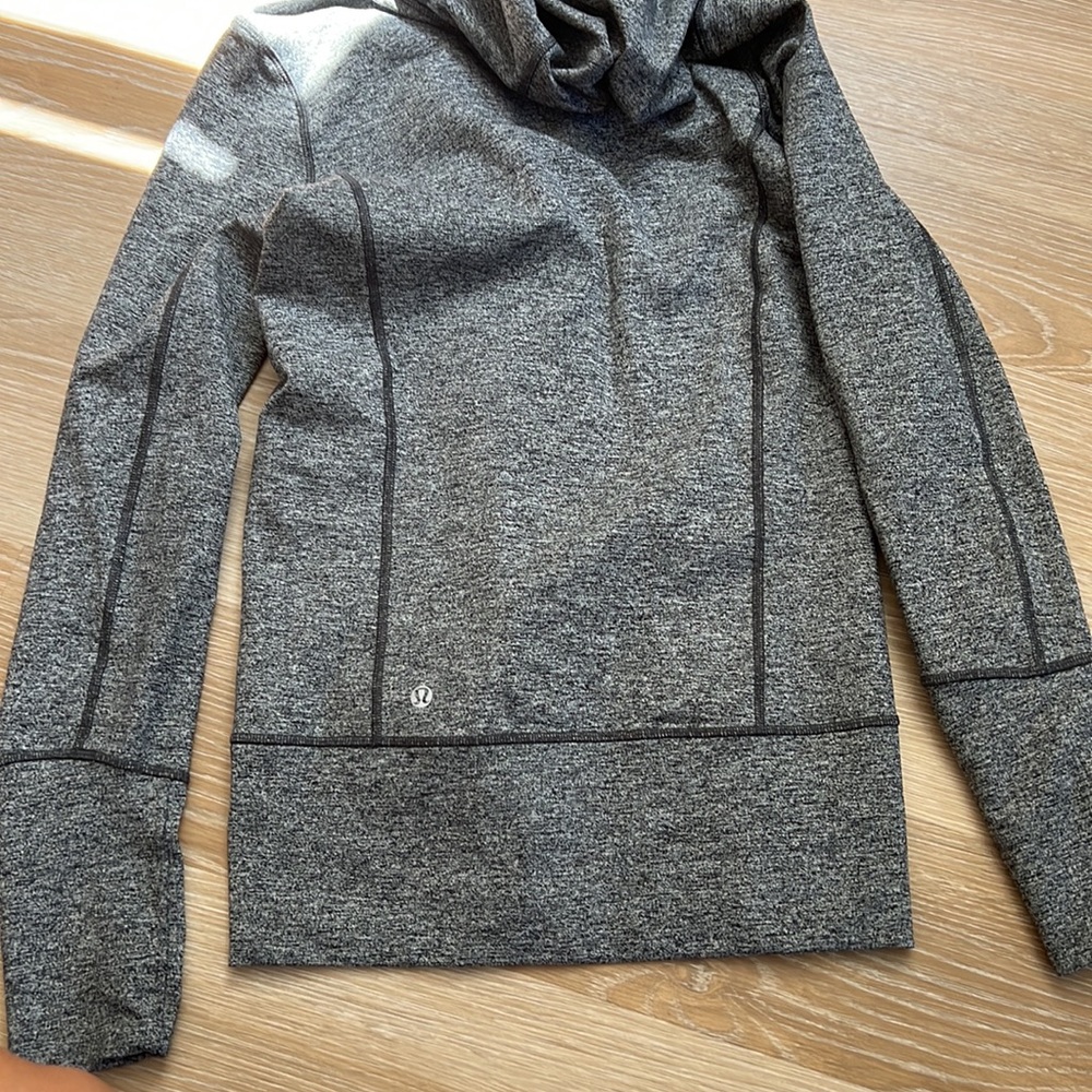 Lululemon jacket - Picture 6 of 7